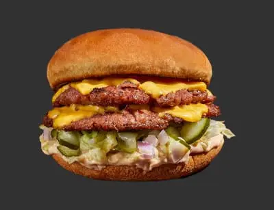 Was liegt auf deinem Teller? Die wichtigsten Nährwerte von Rindfleisch vs. New-Meat