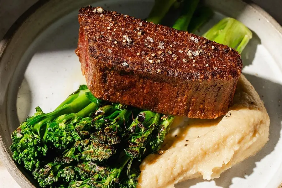 De ultieme plantaardige steak grillen! De creatieve bereidingswijze van Redefine Meat