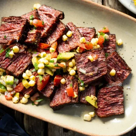 Biefstuk van de BBQ, in een frisse maïs salsa