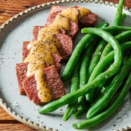 Biefstuk met misoboter en sperziebonen