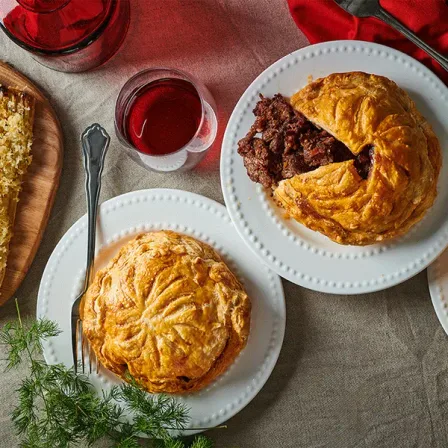 Hartige Kersttaart met pulled beef en glühwein