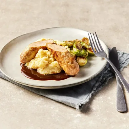 BRATWURST IN RED WINE SAUCE