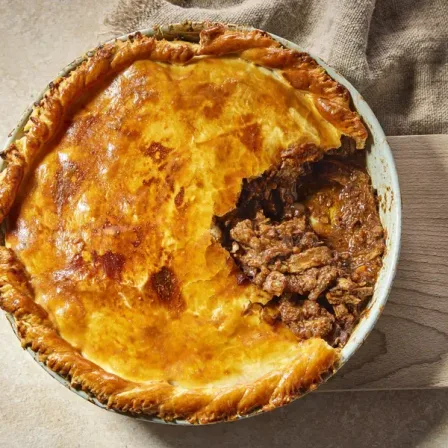 STEAK AND ALE PIE