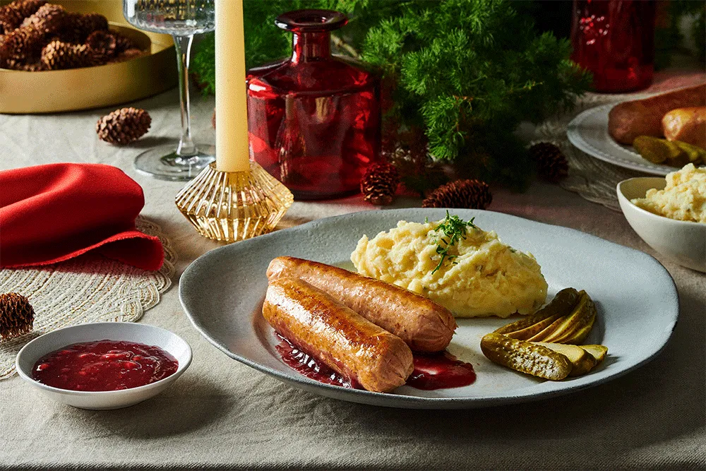 Bratwurst with Potato Salad and Cranberry Sauce