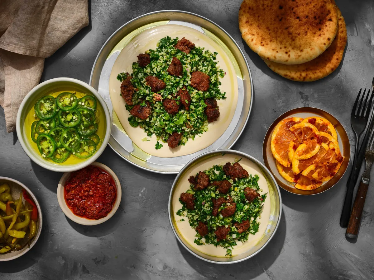 טאבולה עם רידיפיין קבב טלה