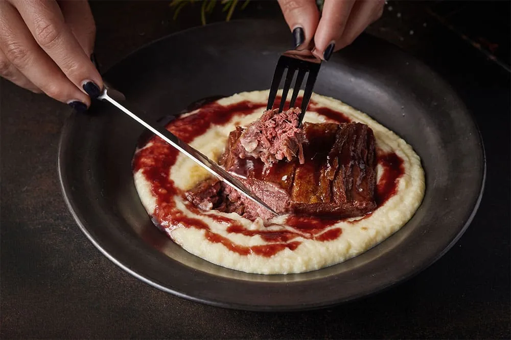 Runder Bavette in Bruine Saus