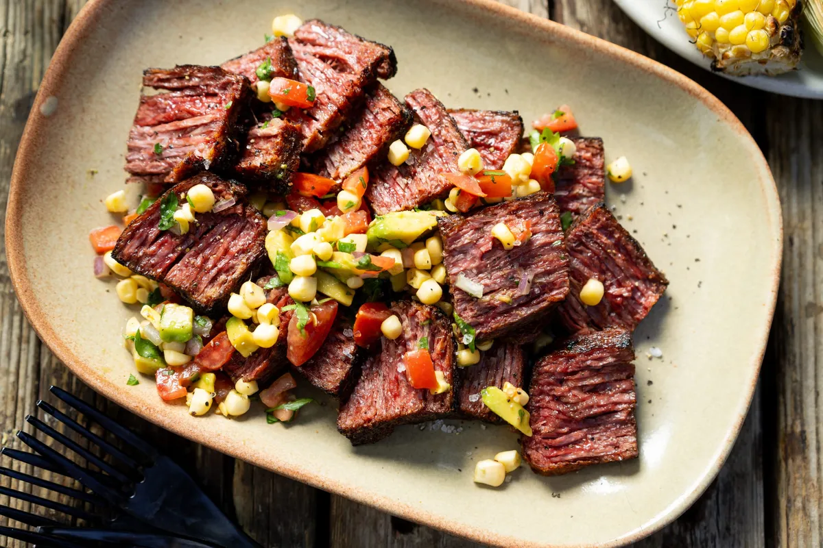 Biefstuk van de BBQ, in een frisse maïs salsa